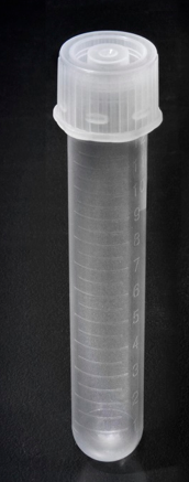 Kulturröhrchen (PP) mit 2-Positionen-Schnappkappe, 17x100 mm, 14 ml, nicht graduiert, sterilisiert
